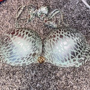 Victoria’s Secret bikini top